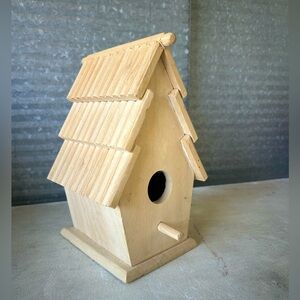 Birdhouse - wood
